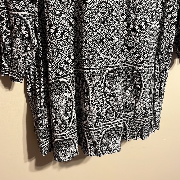 3x Lucky Brand long sleeve top - Picture 3 of 7